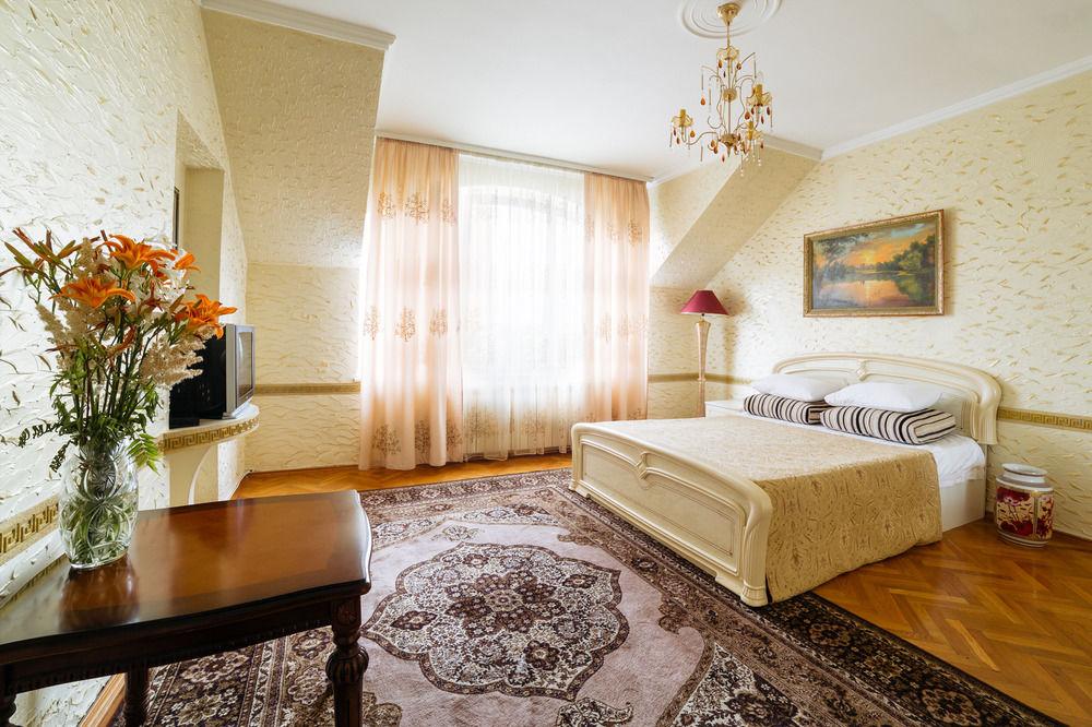 Hotel Ezio Chişinău Extérieur photo
