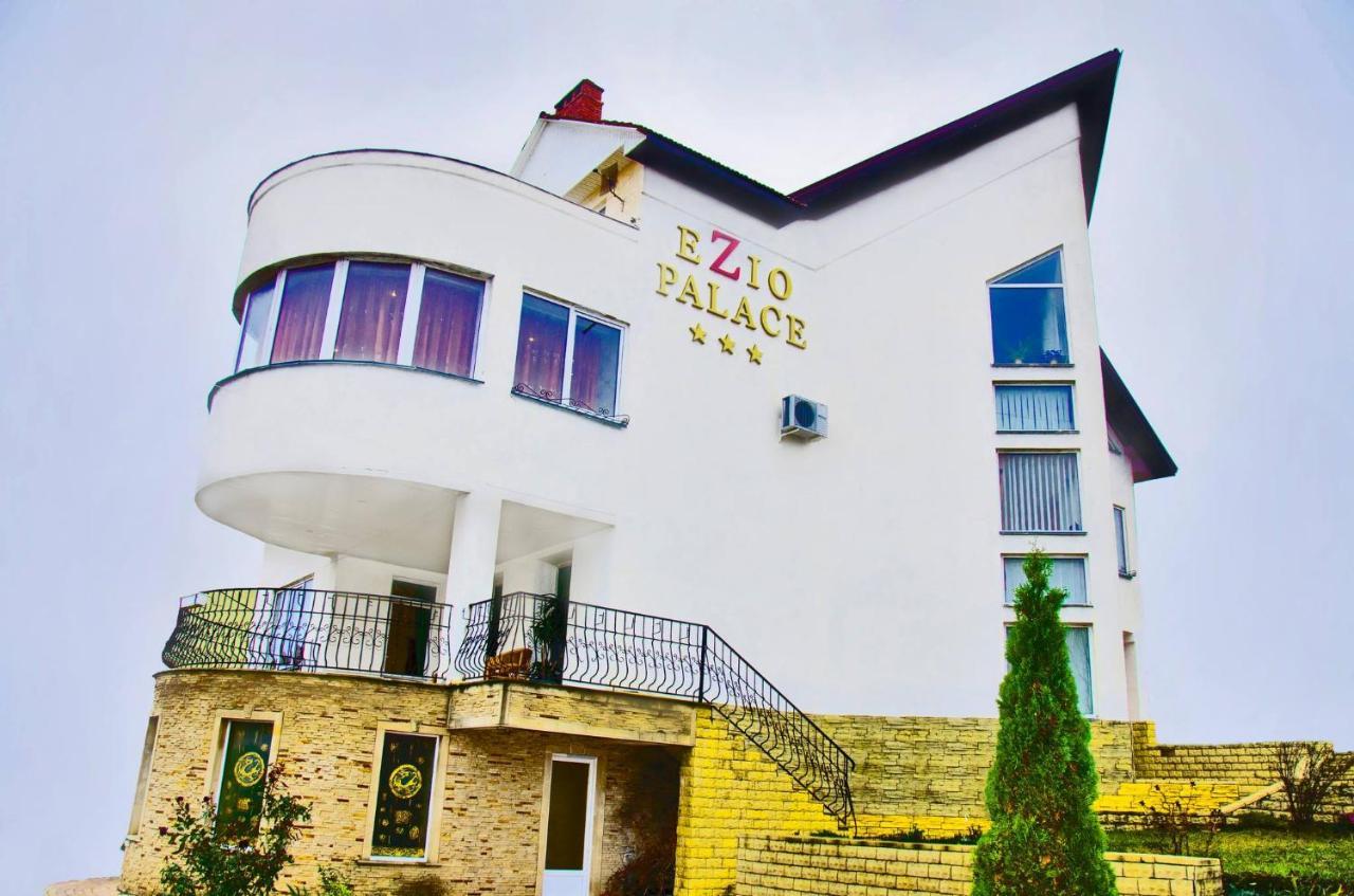 Hotel Ezio Chişinău Extérieur photo