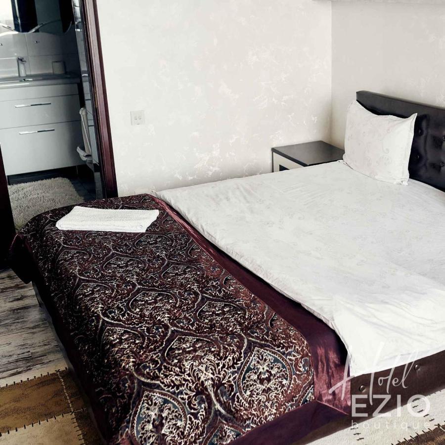 Hotel Ezio Codru Extérieur photo
