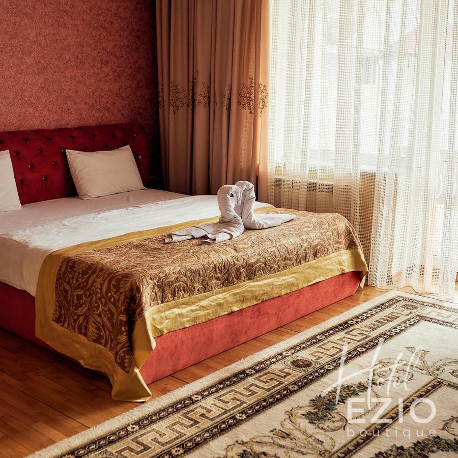 Hotel Ezio Codru Extérieur photo