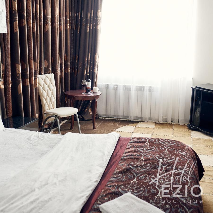 Hotel Ezio Codru Extérieur photo