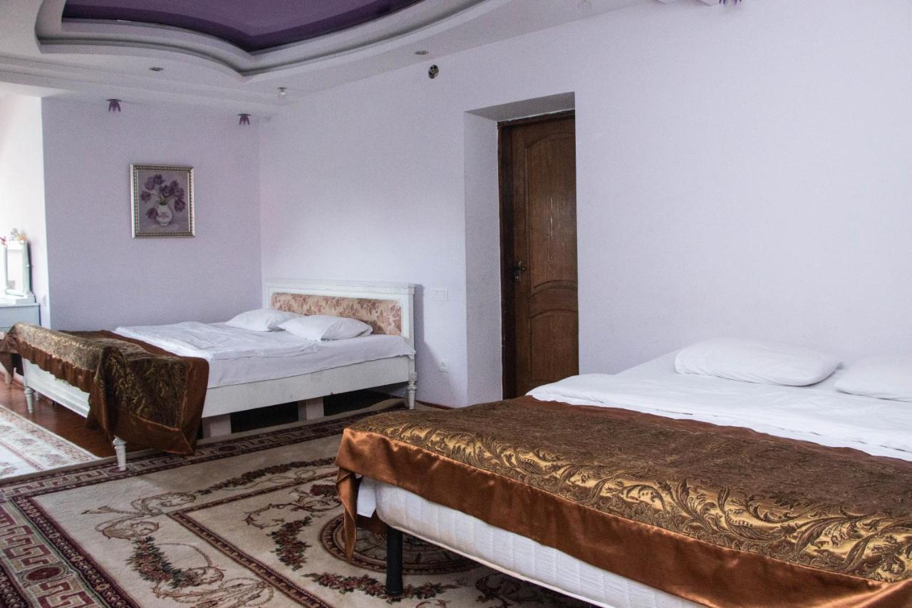 Hotel Ezio Codru Extérieur photo