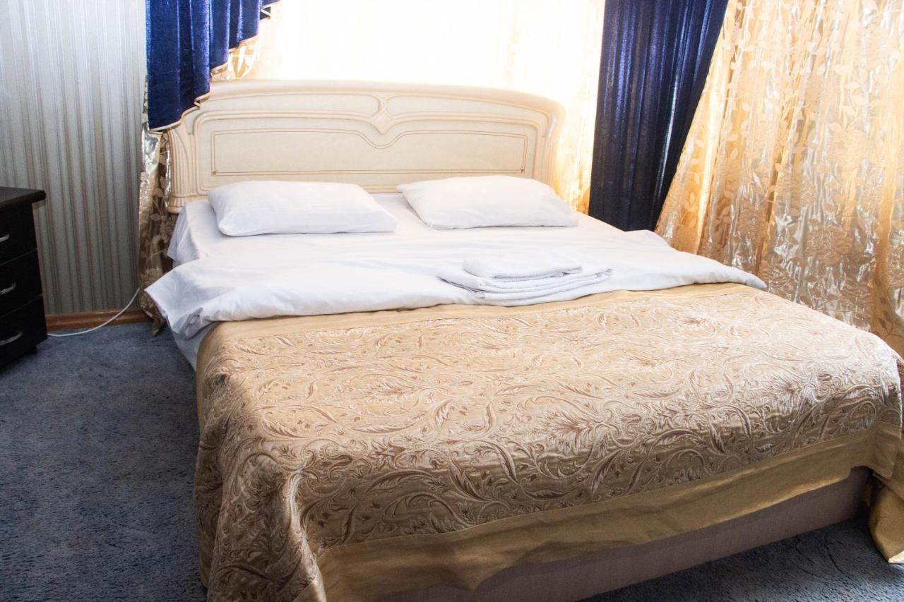 Hotel Ezio Codru Extérieur photo