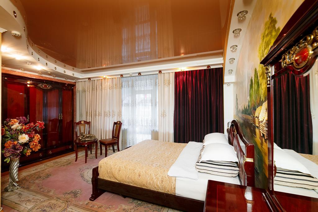 Hotel Ezio Codru Extérieur photo