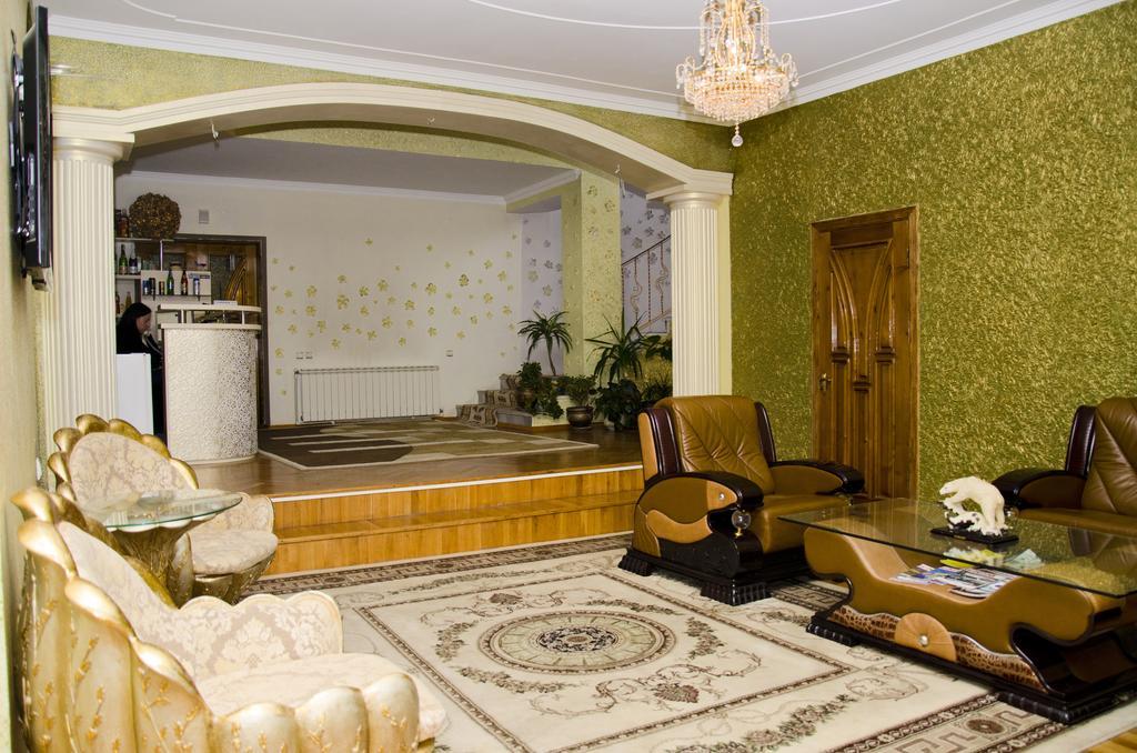 Hotel Ezio Codru Extérieur photo