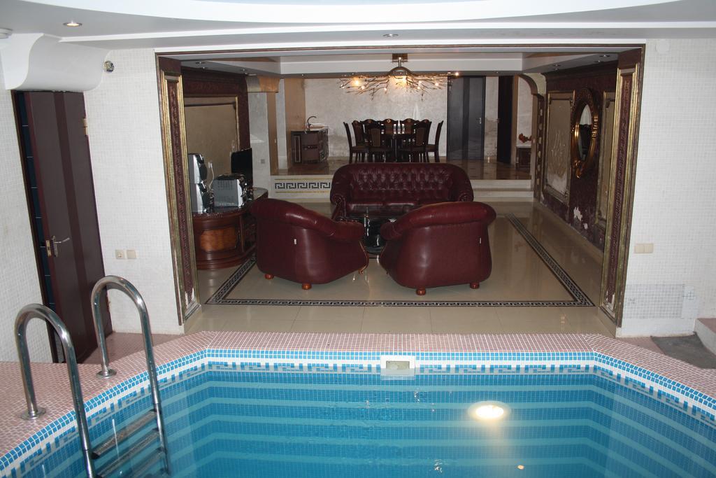 Hotel Ezio Codru Extérieur photo