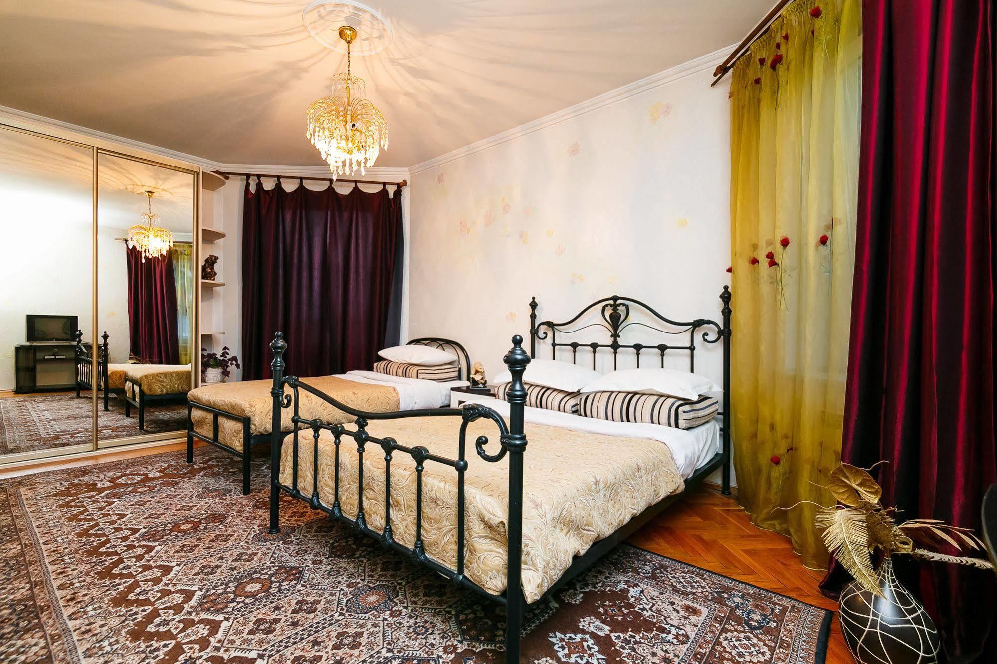 Hotel Ezio Codru Extérieur photo