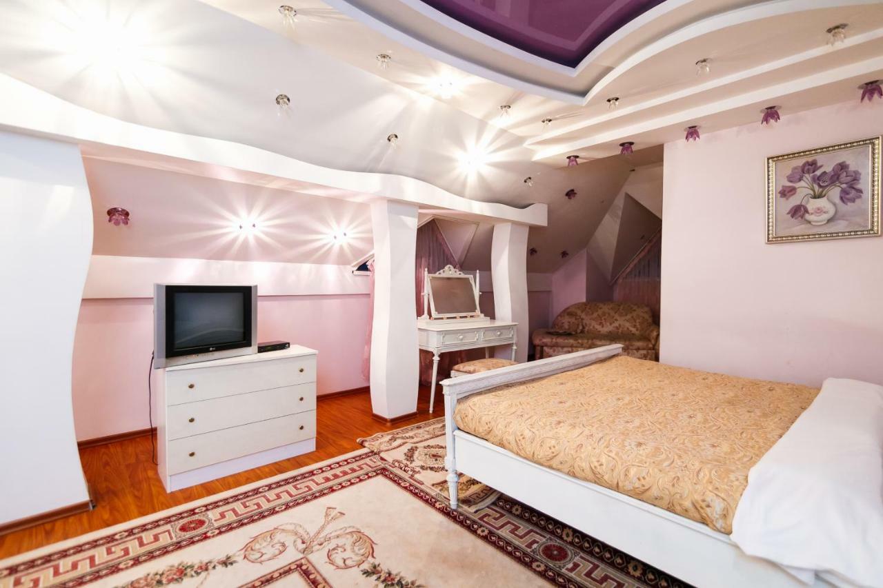 Hotel Ezio Codru Extérieur photo