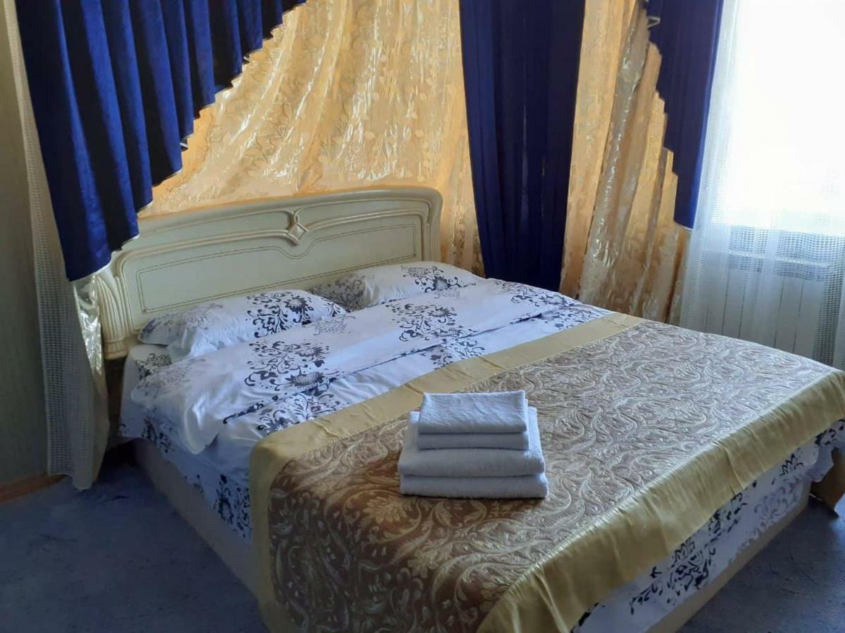 Hotel Ezio Chişinău Extérieur photo